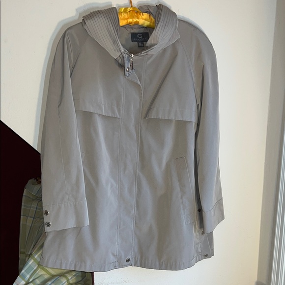 Gallery Jackets & Blazers - Gallery Light Gray Pleated‎ Hood Trench Coat LP